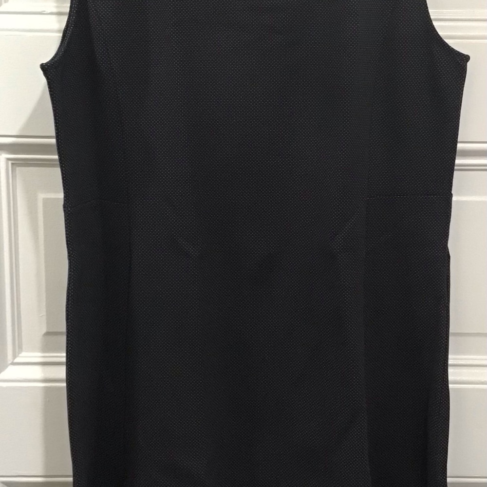 Elegant polk-a-dot Sleeveless Dress